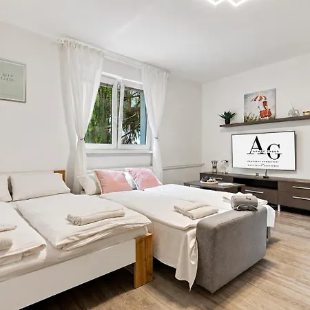 Ag Cozy Near Stadium With Self Check In Apartmán Bratislava