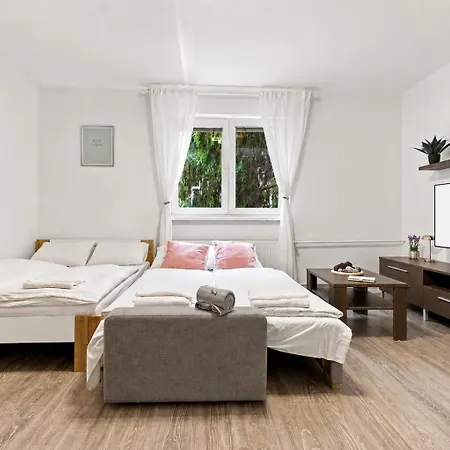 Ag Cozy Near Stadium With Self Check In Apartmán